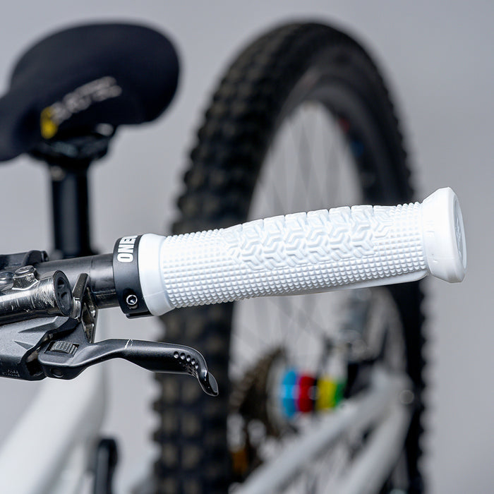 Goldstone Grips