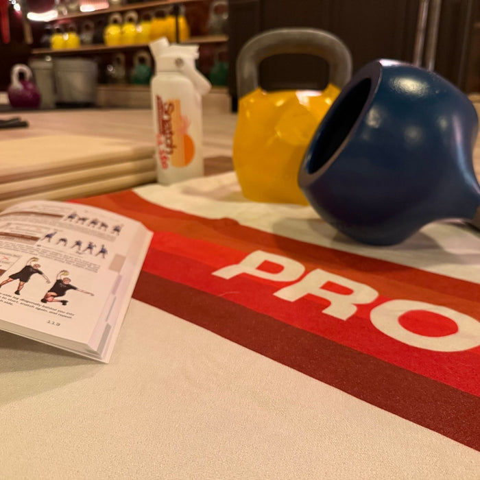 Pro Kettlebell Zippered Training Towel