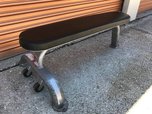 Tuff Stuff Commercial Flat Bench